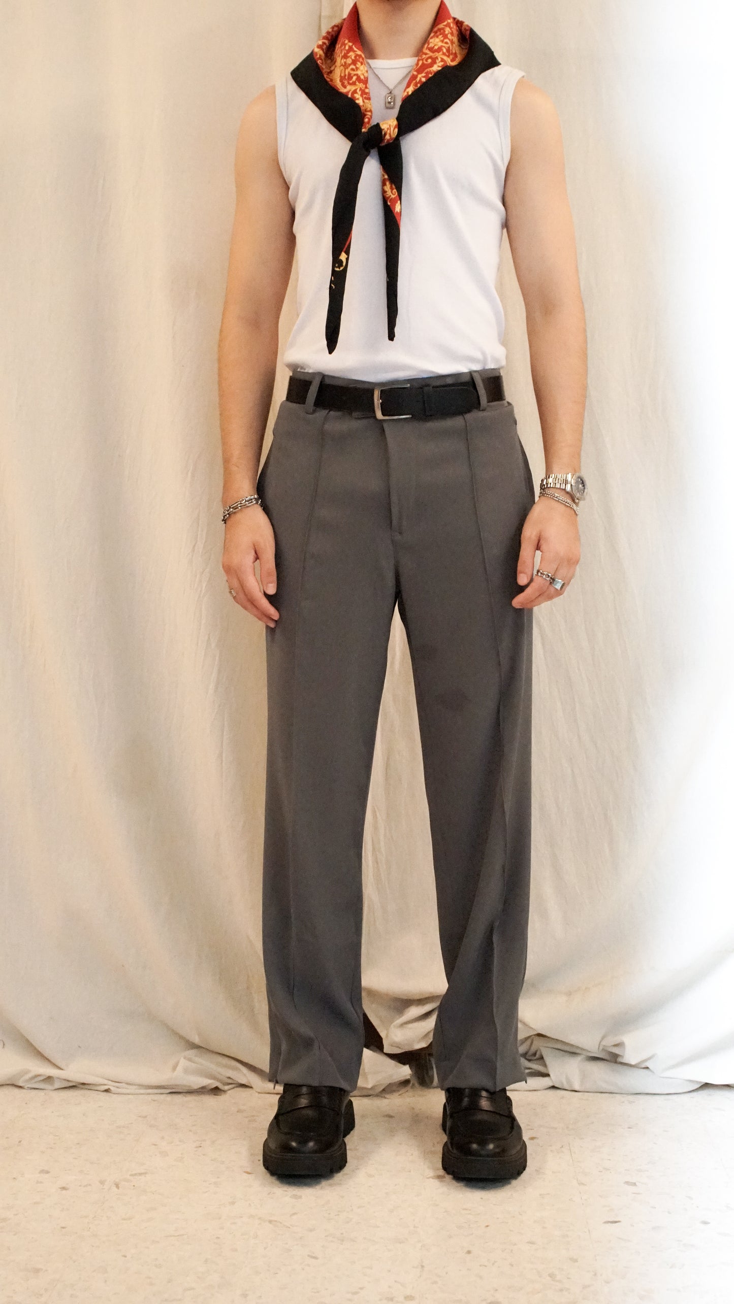 Smart Pleated Pants - Black
